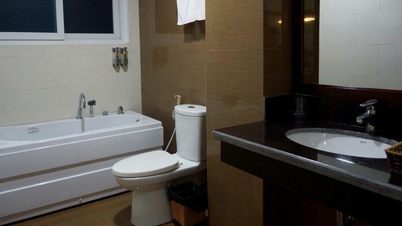 Khoa Thanh Hotel 호아빈 외부 사진